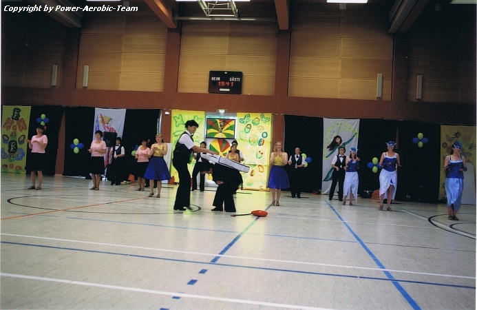 20110525_001_Tanzfestival L�bben.jpg