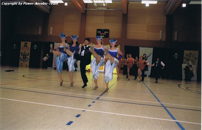 20110525_005_Tanzfestival L�bben.jpg