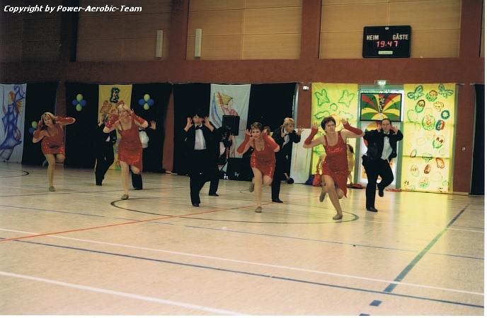 20110525_008_Tanzfestival L�bben.jpg